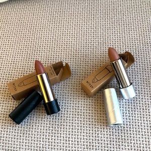 Stila 2 lipsticks new in box colors : lily and Emily